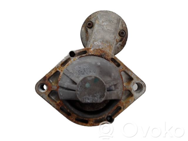 Opel Corsa D Starteris 