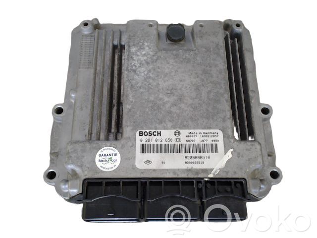 Renault Trafic II (X83) Centralina/modulo motore ECU 
