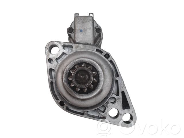 Volkswagen Golf V Rozrusznik 