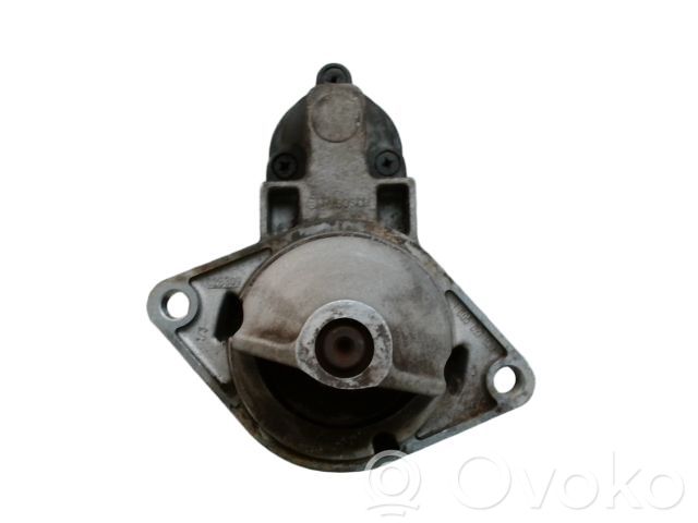 Opel Corsa B Starteris 