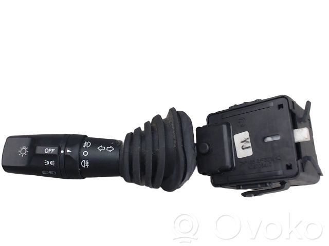 Chevrolet Captiva Indicator stalk 