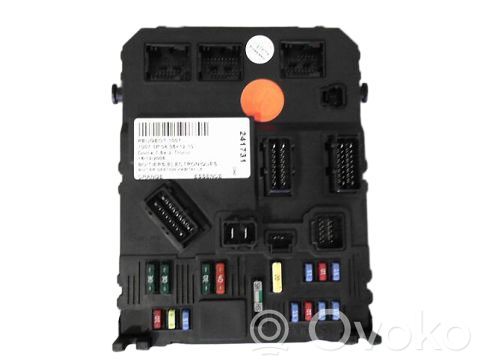 Peugeot 1007 Fuse box set 