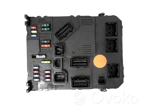 Peugeot 1007 Fuse box set 