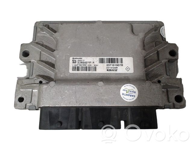 Renault Clio III Engine control unit/module ECU 