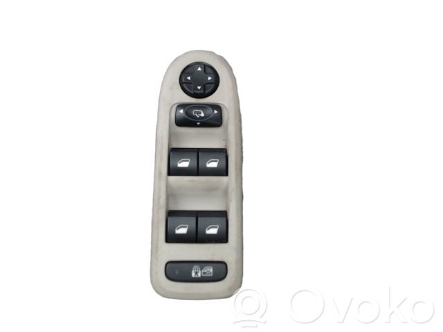 Peugeot 508 Electric window control switch 