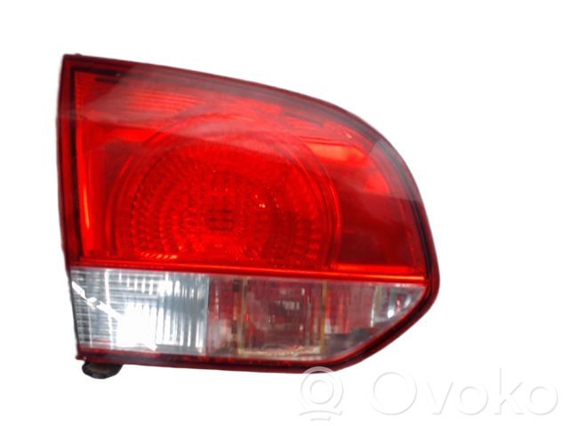 Volkswagen Golf VI Lampă spate în capacul portbagajului 