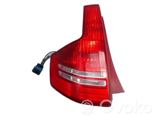 Takavalot   6350T8,00006350T8,051472A,05370715,054172A,0970931,16228031,2201853,354050011,4072191,42411061,5521919LUE,6350EE,6350J1,6350T8,718121201922,CI4244164,CI4244164VIS,GP0866,LL192L