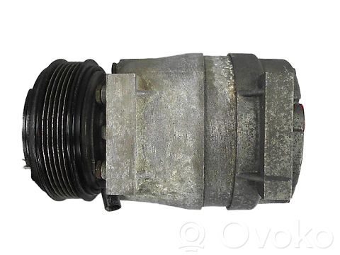 Renault Scenic I Air conditioning (A/C) compressor (pump) 
