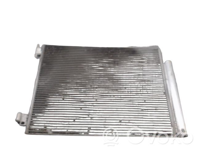 Renault Clio IV Radiator răcire A/C (condensor) 