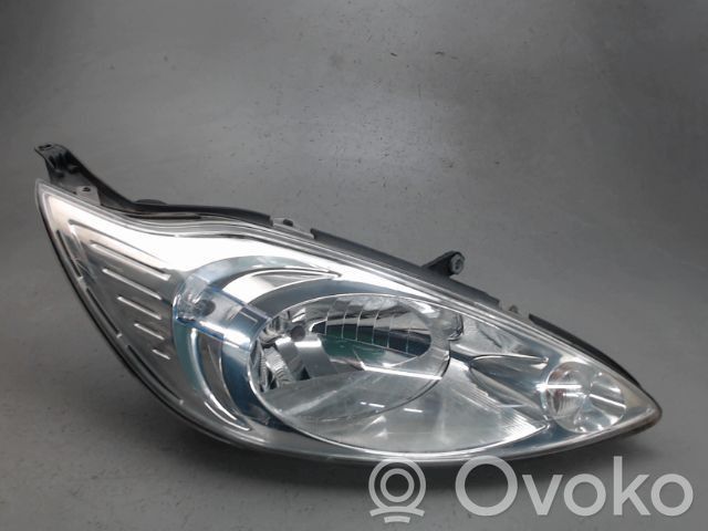 Phare frontale   1566724,1566724