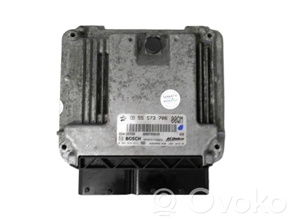 Opel Corsa D Komputer / Sterownik ECU silnika 