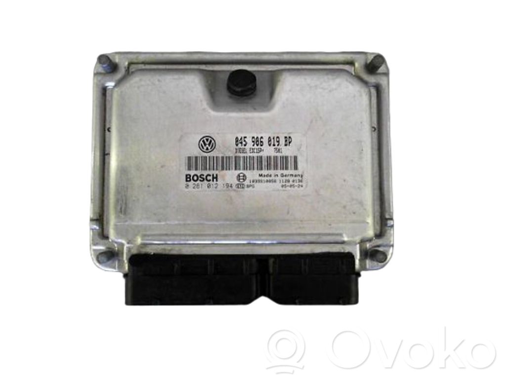 Volkswagen Polo IV 9N3 Komputer / Sterownik ECU silnika 