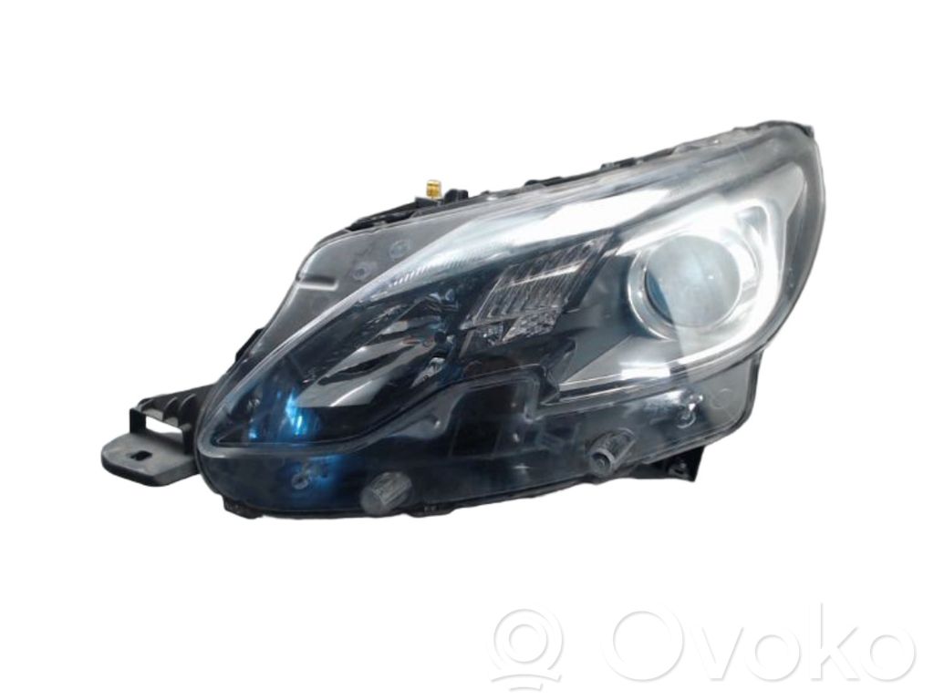 Peugeot 2008 I Scheinwerfer 