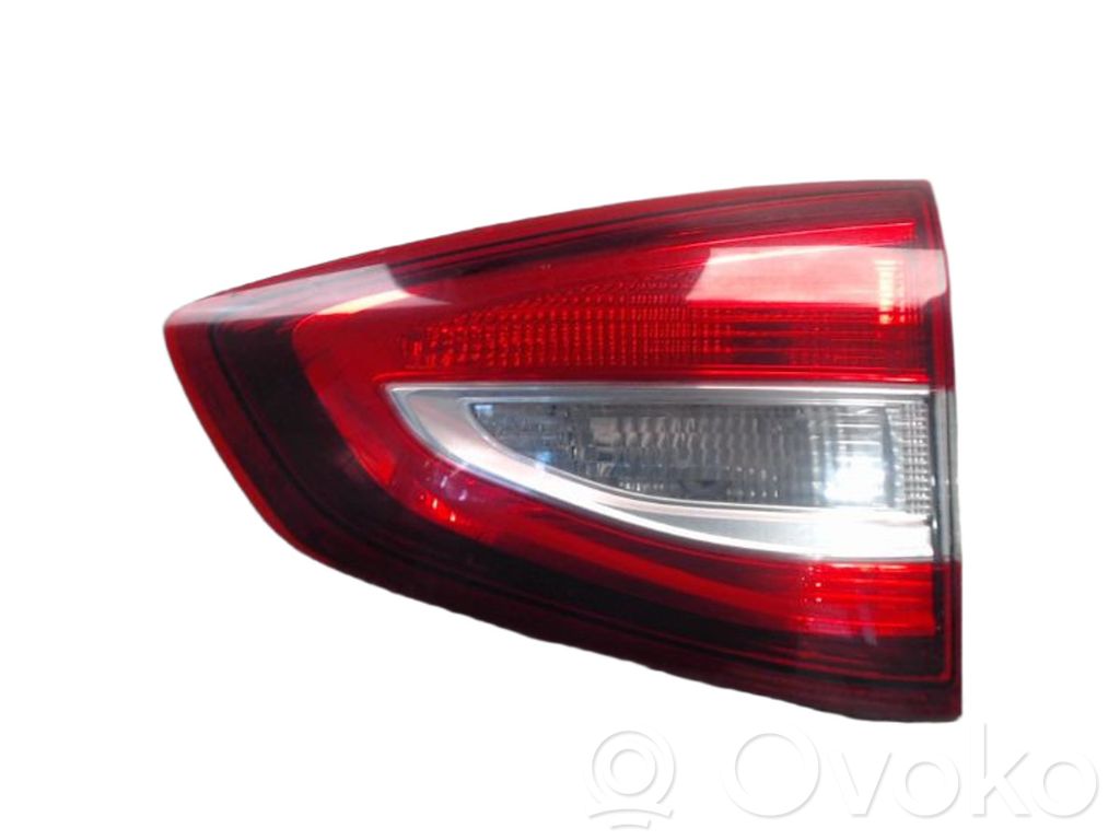 Ford C-MAX II Lampy tylnej klapy bagażnika 