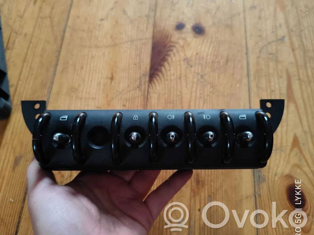 Electric window control switch   6917985,1103700