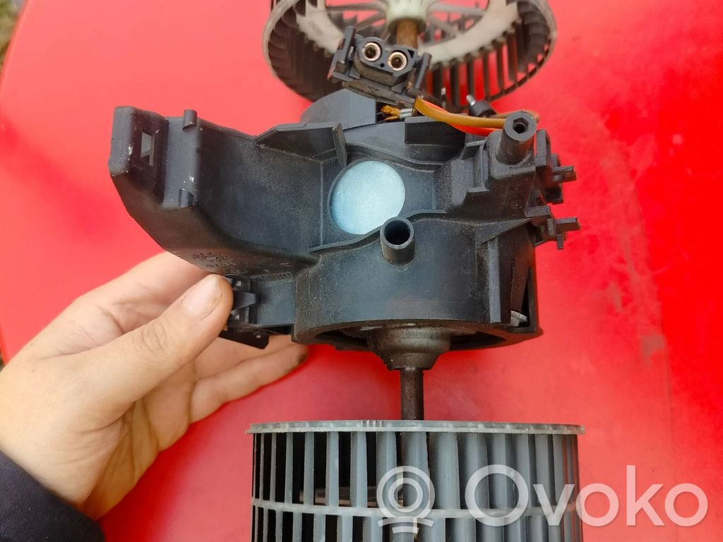 Mazā radiatora ventilators   95365,PA66GF30