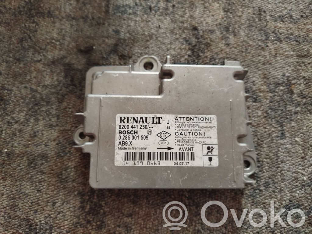 Renault Laguna II Airbag control unit/module 