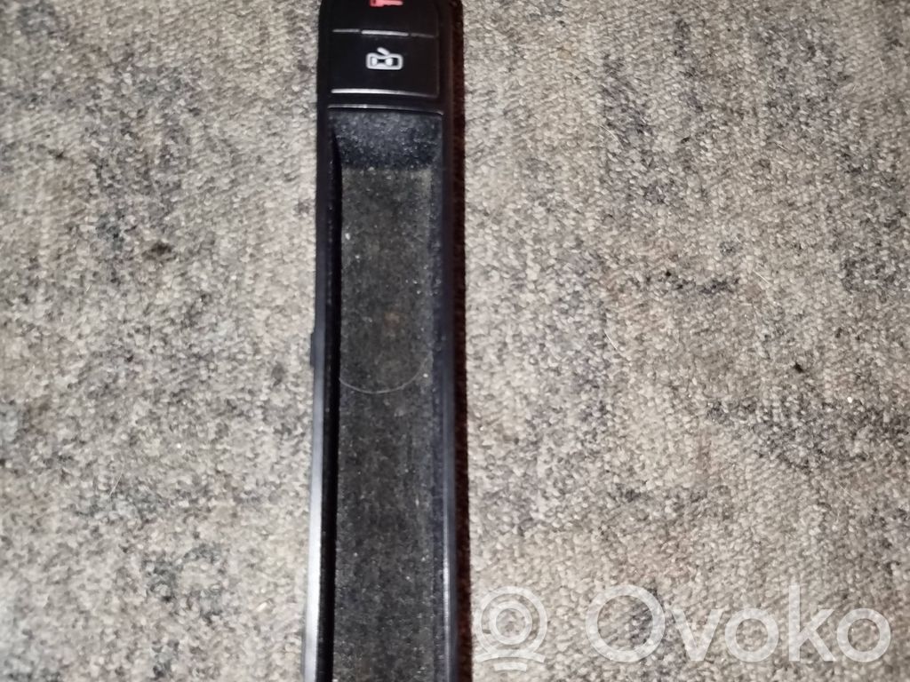 Audi TT Mk1 Central locking switch button 