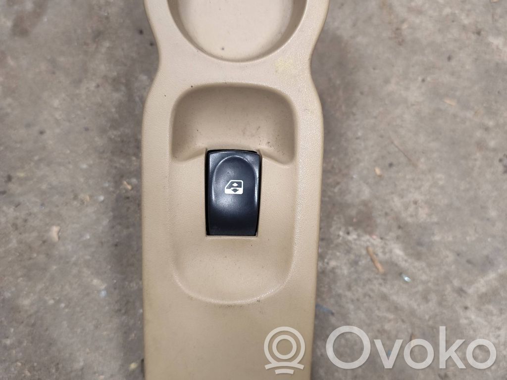 Renault Modus Electric window control switch 