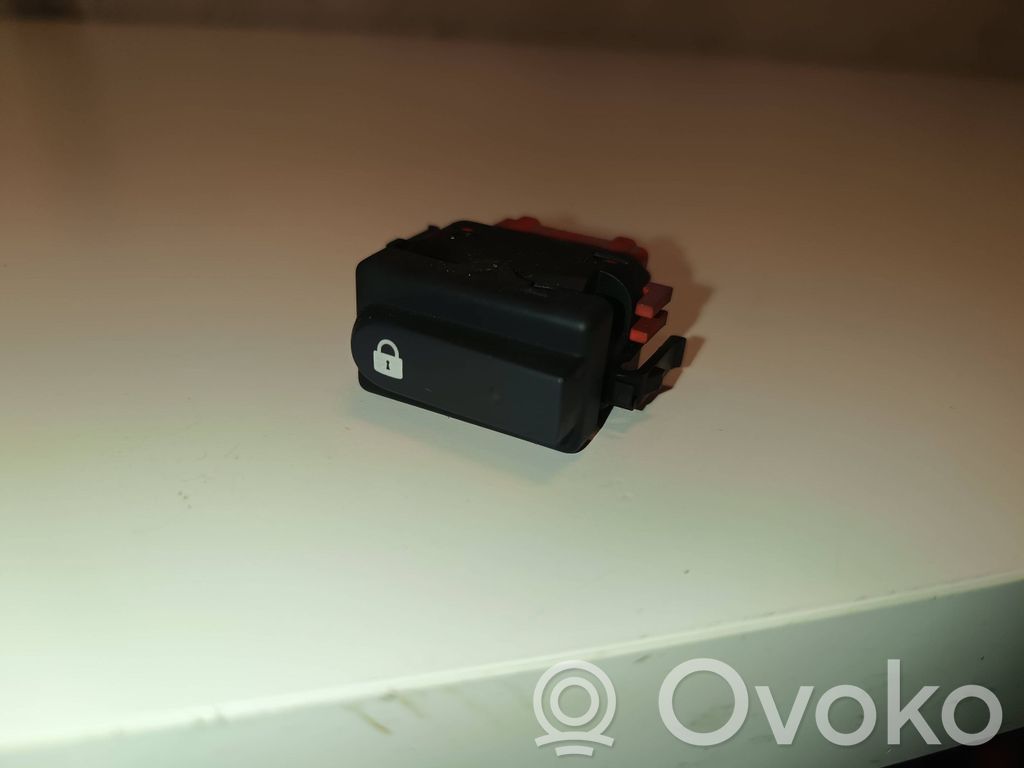 Central locking switch button   060035C,26488