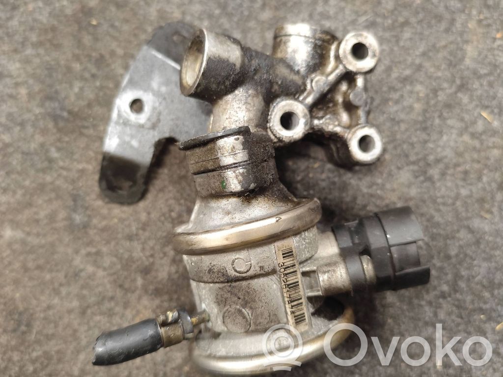 Audi TT Mk1 Zawór EGR 