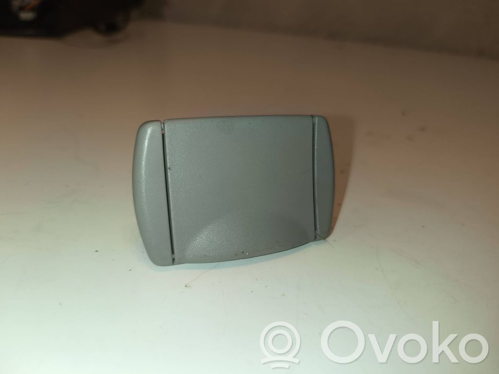 BMW 5 E60 E61 Support, fixation pour filet à bagages 