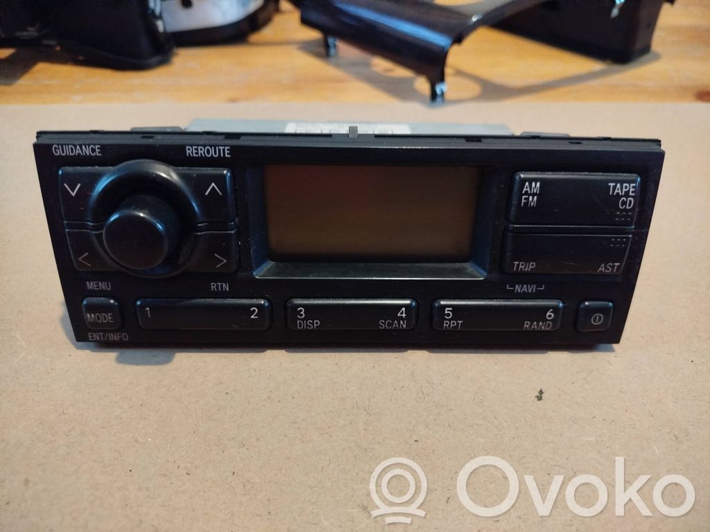 Toyota Avensis T220 Panel / Radioodtwarzacz CD/DVD/GPS 