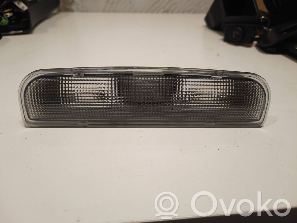 Audi A3 S3 8P Lampka podsufitki tylna 