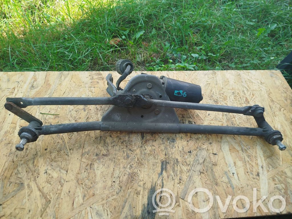 BMW 3 E36 Front wiper blade arm 