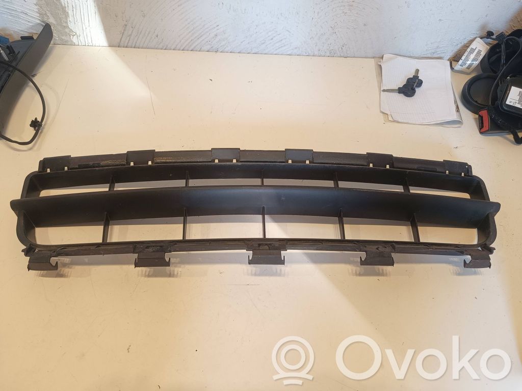 Renault Clio II Front grill 