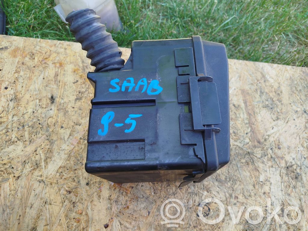 Saab 9-5 Saugiklių dėžė (komplektas) 