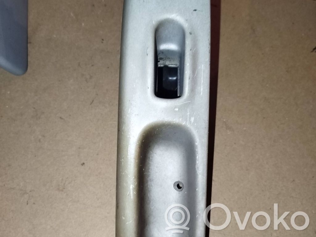 Renault Twingo I Other front door trim element 