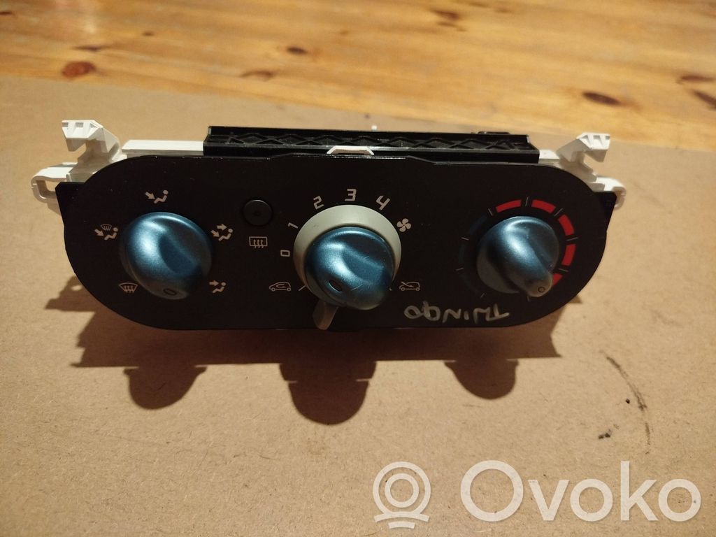 Renault Twingo II Climate control unit 
