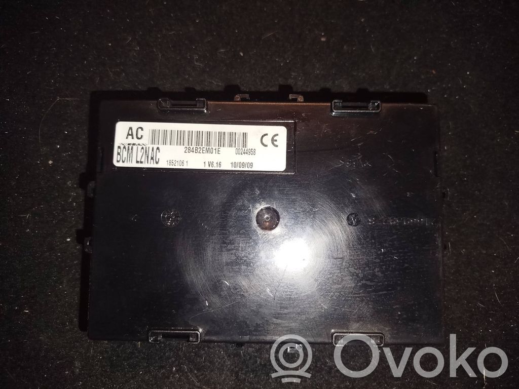 Nissan Note (E11) Comfort/convenience module 