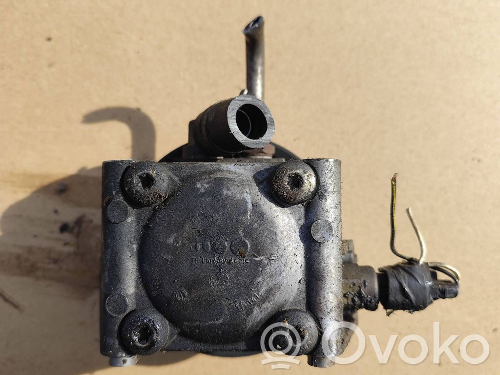 Ford Focus Power steering pump 