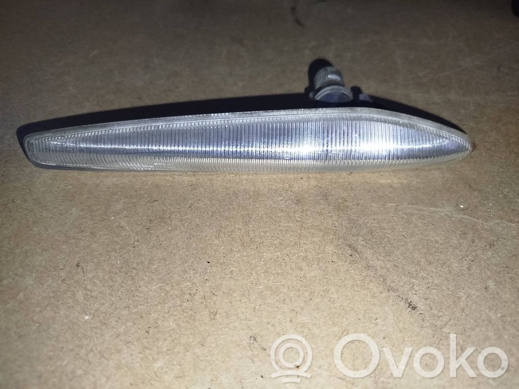 Alfa Romeo 159 Seitenblinker 