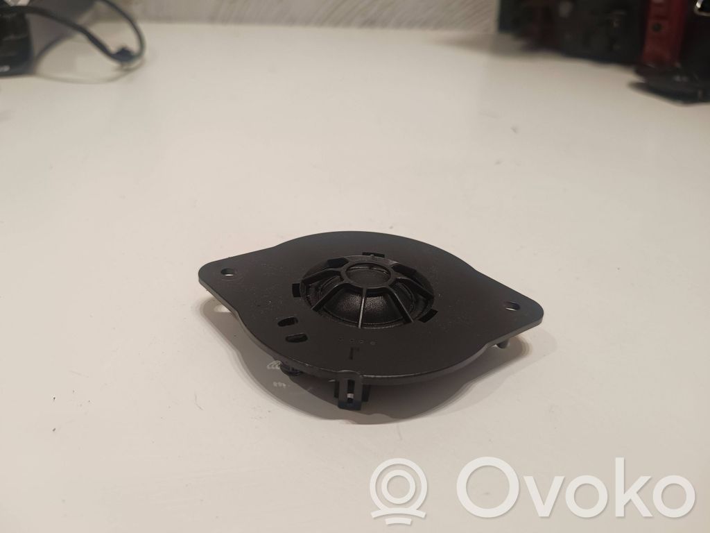 Audi A4 S4 B8 8K Panel speaker 