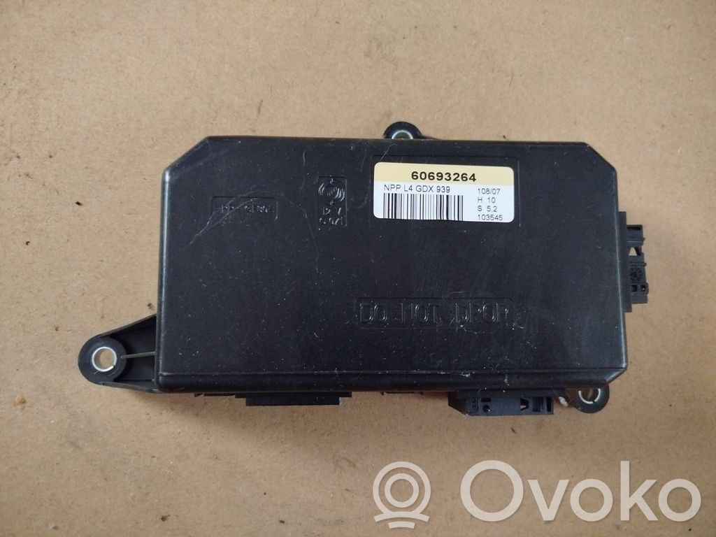 Alfa Romeo 159 Door control unit/module 