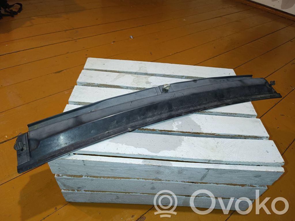 BMW 3 E46 Wiper trim 
