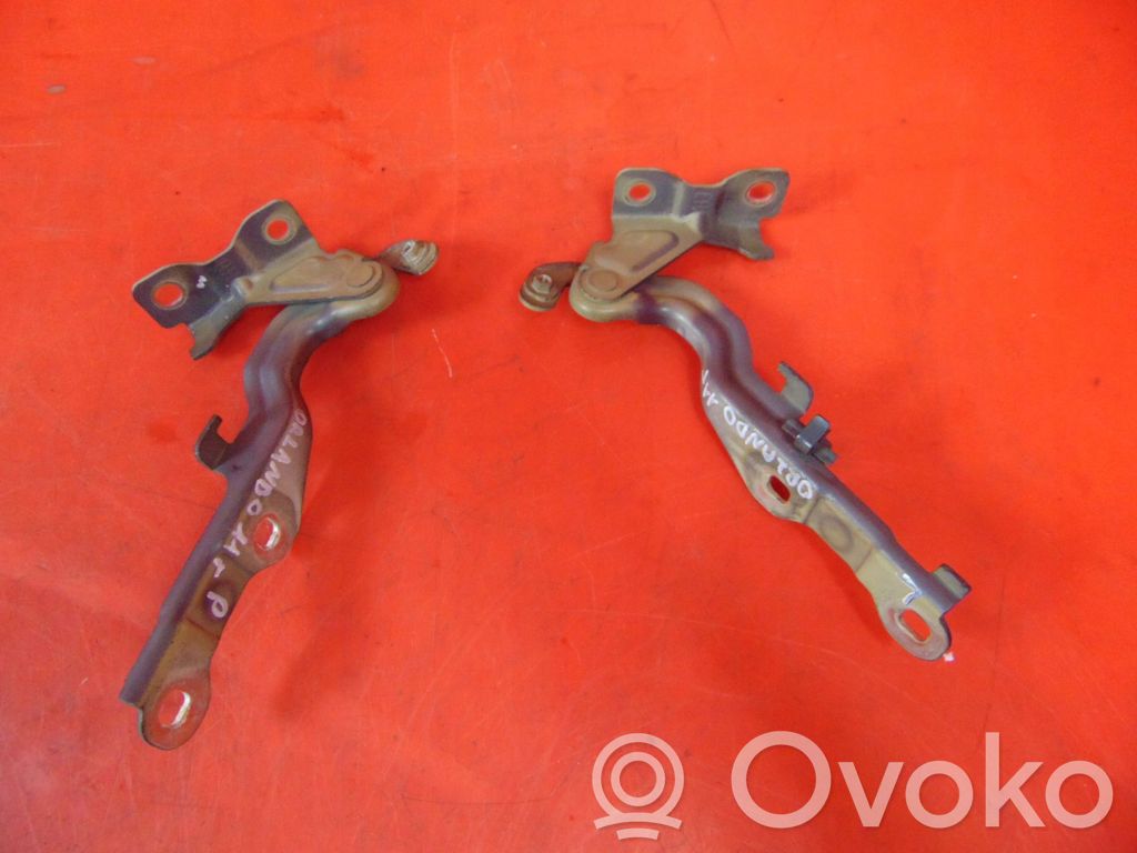 Chevrolet Orlando Vyris (-iai) variklio dangčio 