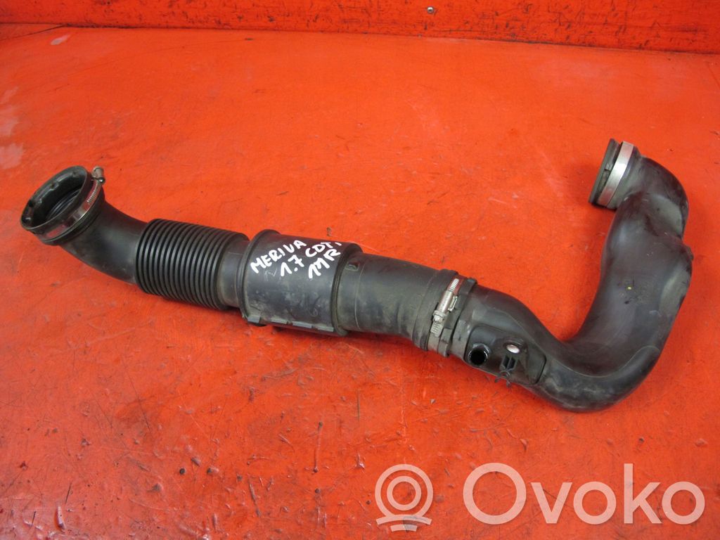 Opel Meriva B Air intake hose/pipe 
