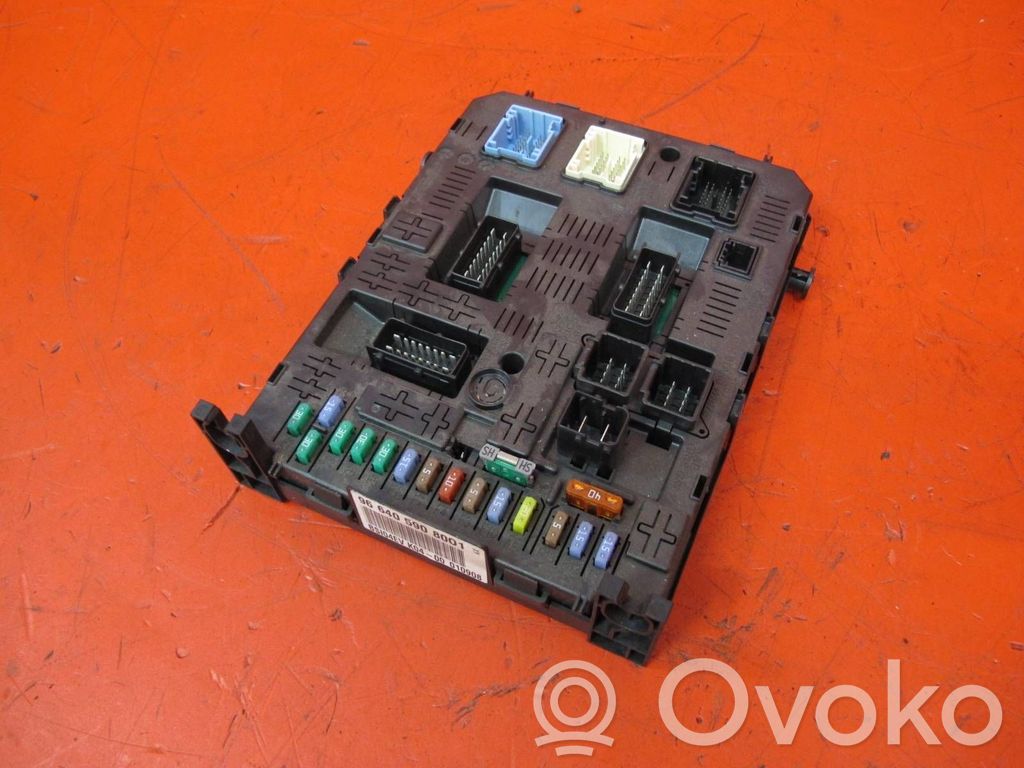 Citroen C4 I Picasso Fuse module 