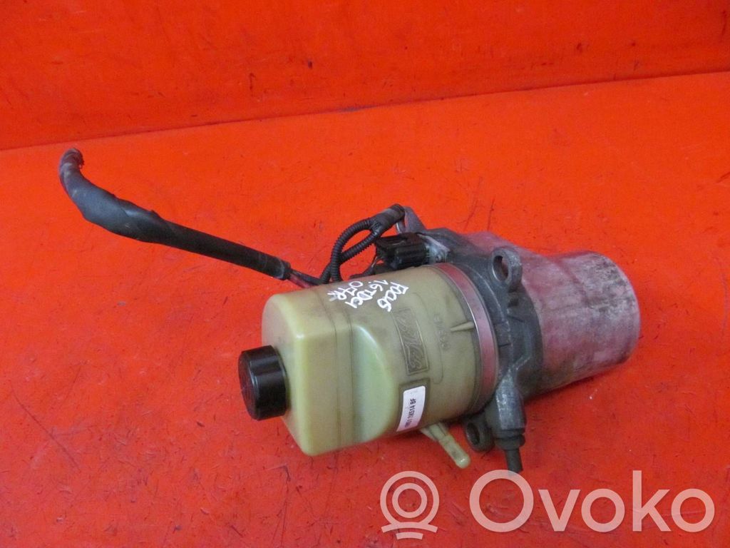 Ford Focus Power steering pump 