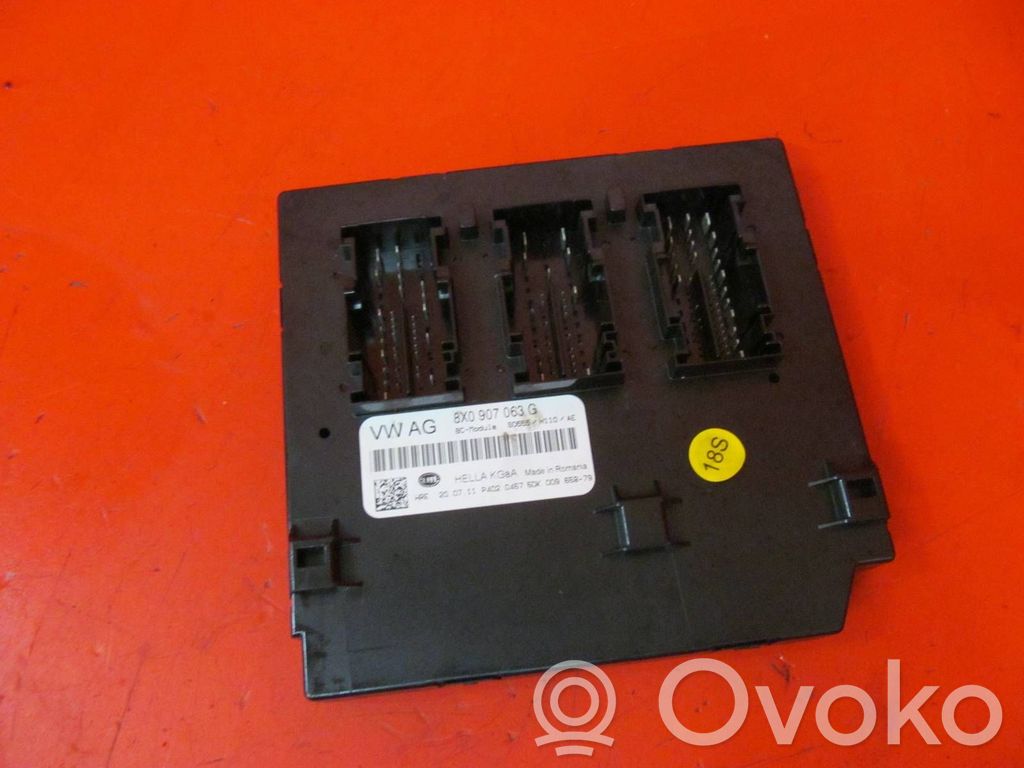 Audi A1 Comfort/convenience module 