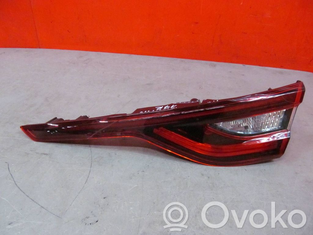 Renault Talisman Tailgate rear/tail lights 