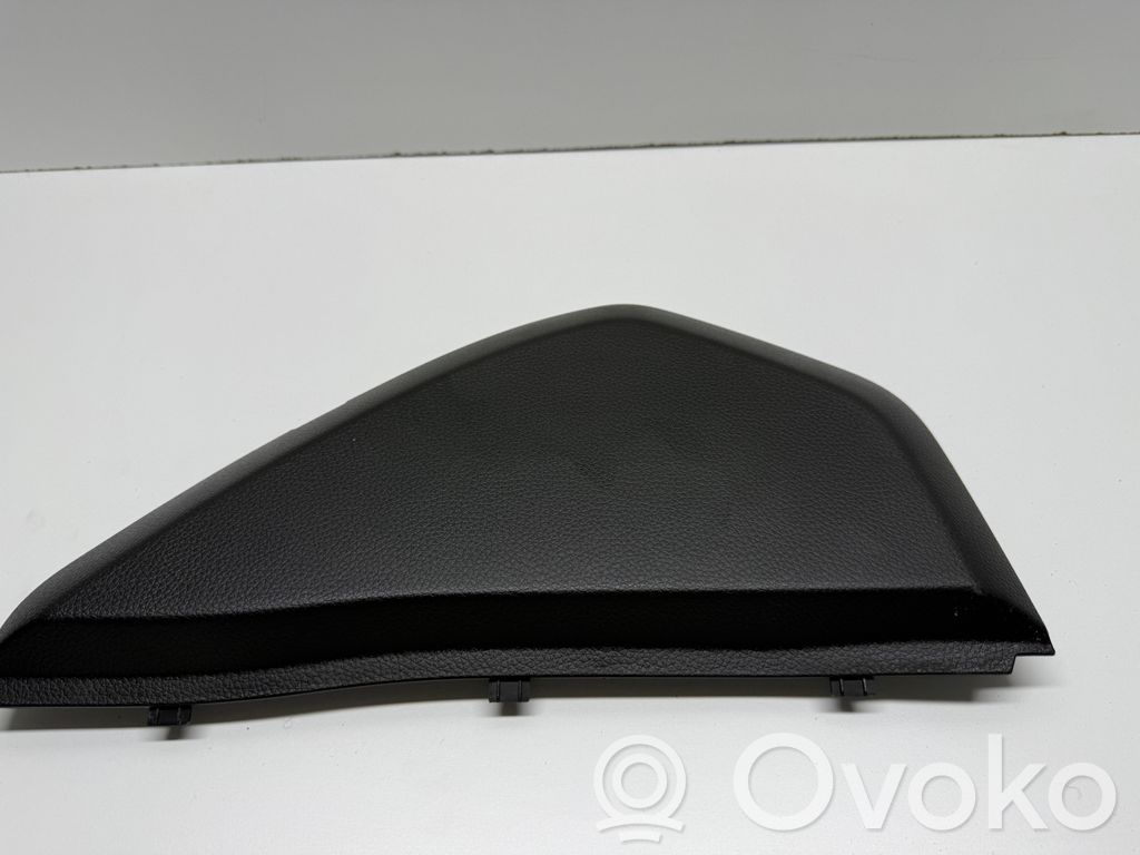 Nissan Qashqai Boczny element deski rozdzielczej 