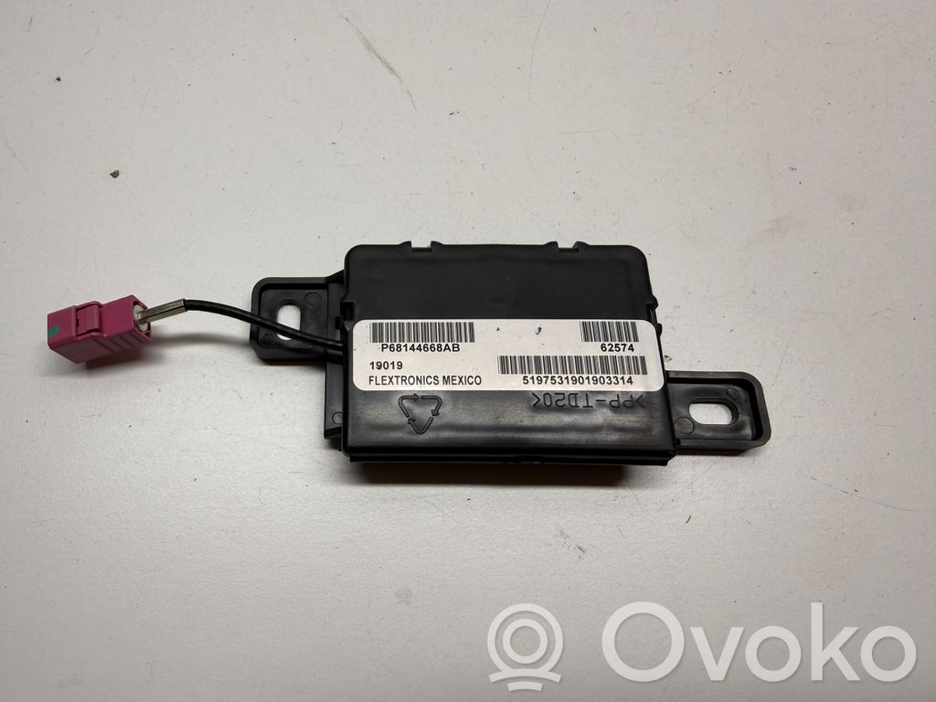 Ram 1500 DT Antenos stiprintuvas 