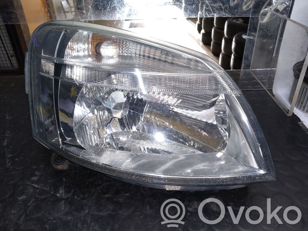 Citroen Berlingo Priekšējais lukturis 