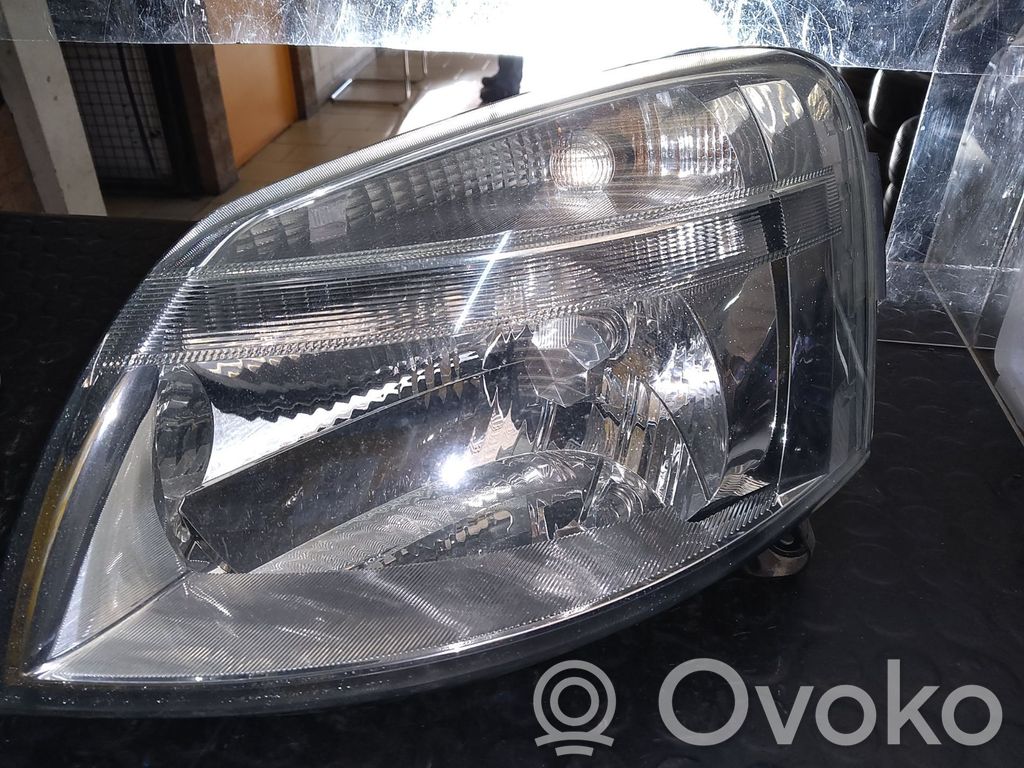 Citroen Berlingo Priekšējais lukturis 