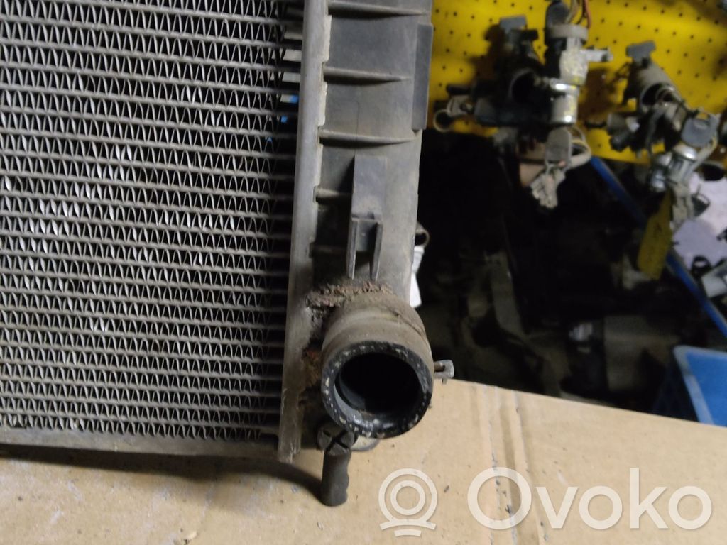 Ford Mondeo MK I Wasserkühler 